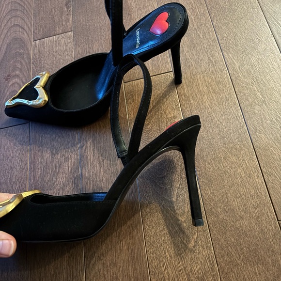 Larroude Black and Gold Heart Slingback Heels - Picture 4 of 4